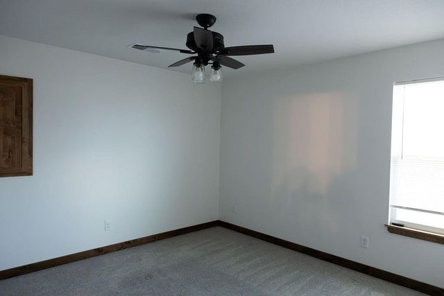 609 W Dryden Street, Odessa, MO 64076