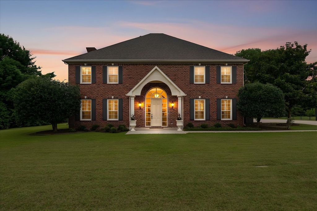 506 Meadowview Road, Heath, TX 75032