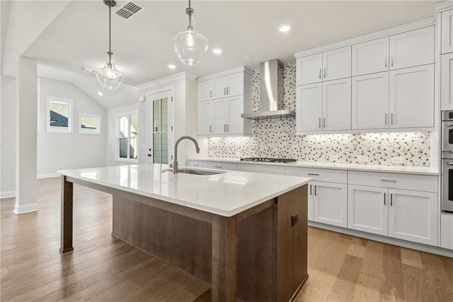 555 Pearl Street, Cumming, GA 30040