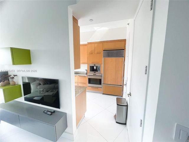 15901 Collins Avenue 2905, Sunny Isles Beach, FL 33160