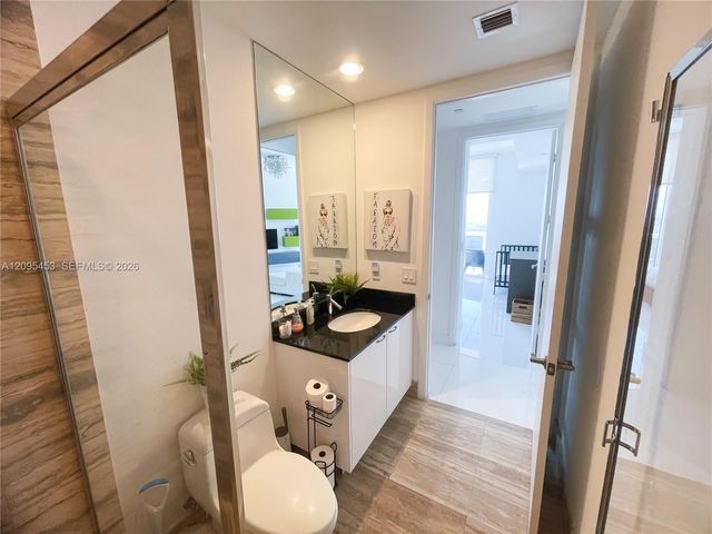 15901 Collins Avenue 2905, Sunny Isles Beach, FL 33160