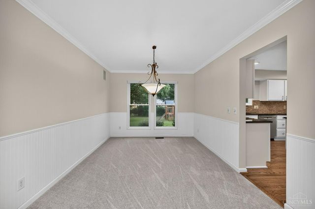 10203 Meadowknoll Drive, Symmes Twp, OH 45140