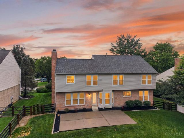 10203 Meadowknoll Drive, Symmes Twp, OH 45140