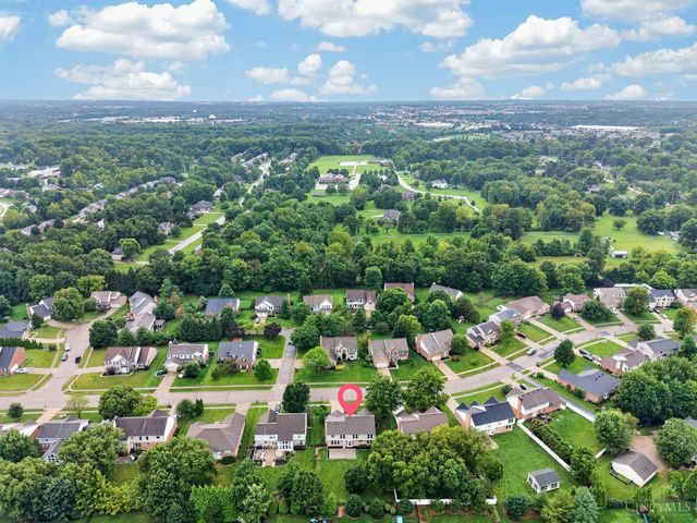 10203 Meadowknoll Drive, Symmes Twp, OH 45140