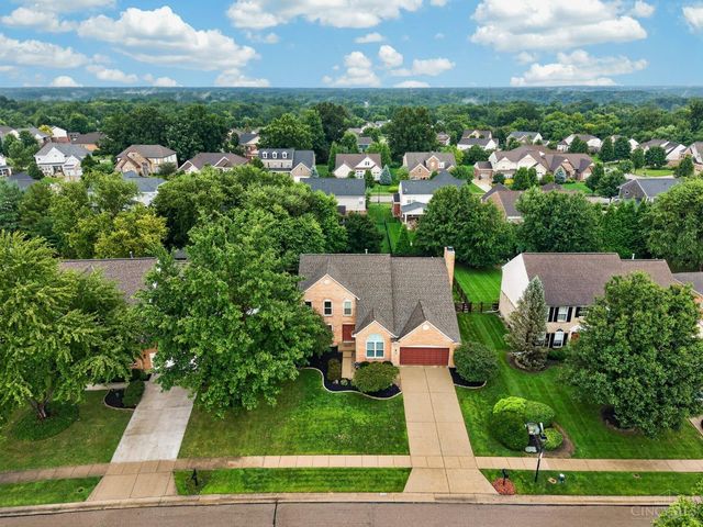 10203 Meadowknoll Drive, Symmes Twp, OH 45140