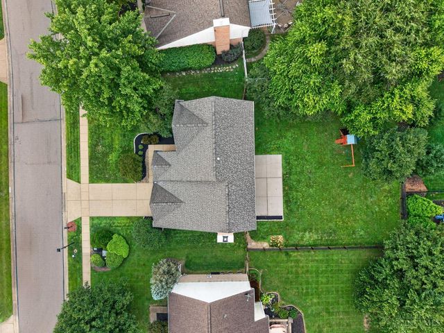 10203 Meadowknoll Drive, Symmes Twp, OH 45140