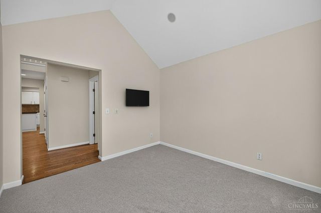 10203 Meadowknoll Drive, Symmes Twp, OH 45140