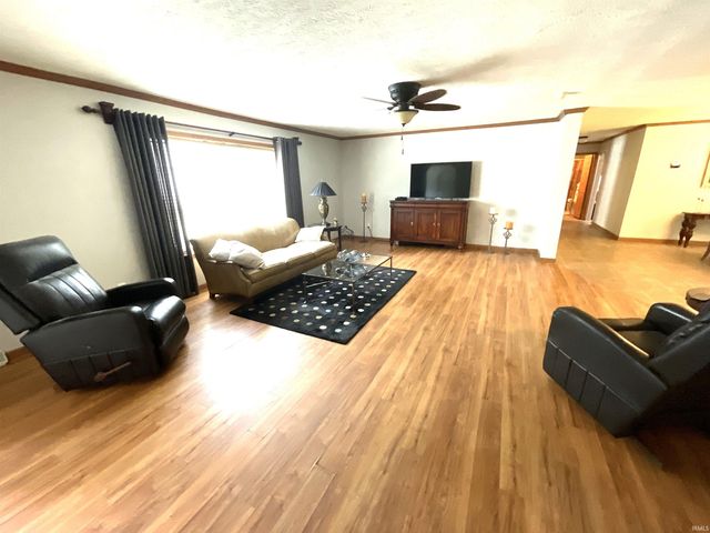 1825 Pea Ridge Road, Spencer, IN 47460
