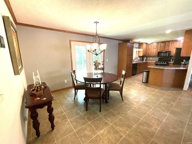 1825 Pea Ridge Road, Spencer, IN 47460