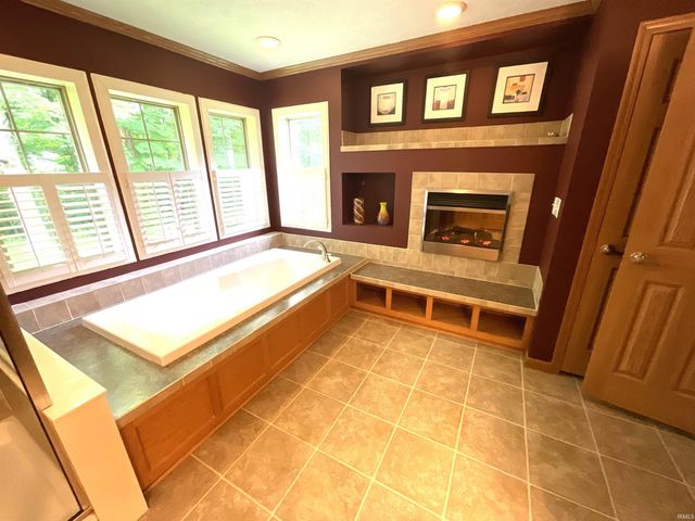 1825 Pea Ridge Road, Spencer, IN 47460