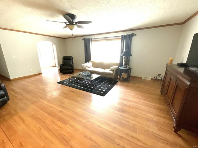 1825 Pea Ridge Road, Spencer, IN 47460