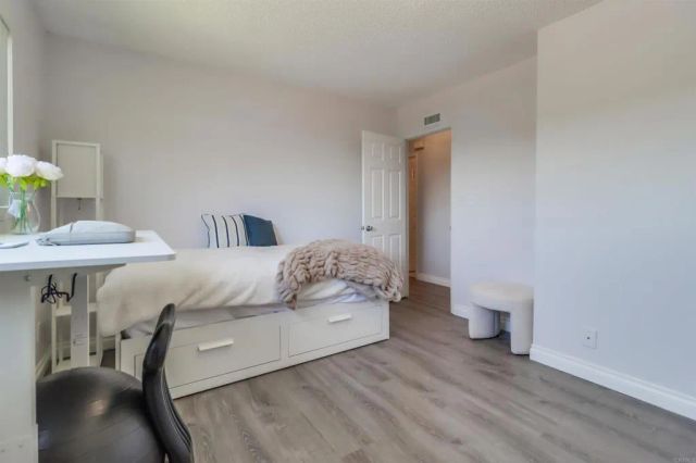 5468 Princess View Place, San Diego, CA 92120
