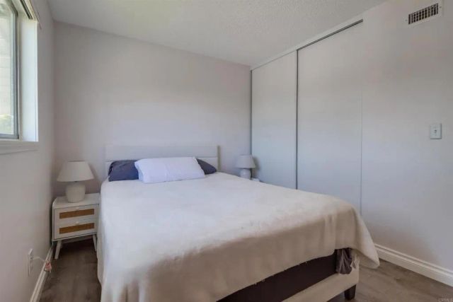 5468 Princess View Place, San Diego, CA 92120