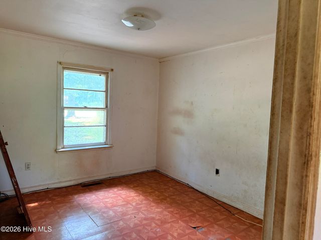 609 Swamp Road, Pantego, NC 27860