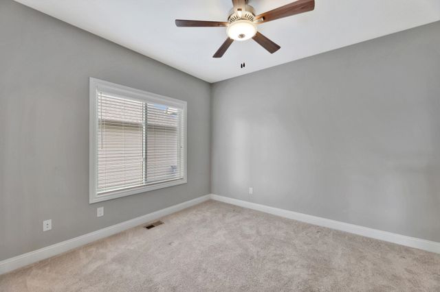 2522 N Paradise Ct, Wichita, KS 67205