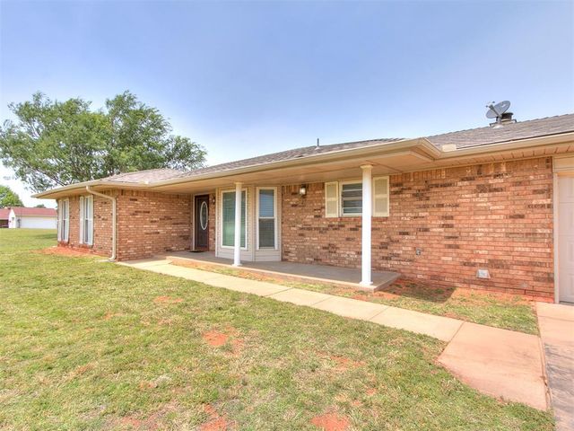2320 Tecumseh Road, Blanchard, OK 73010