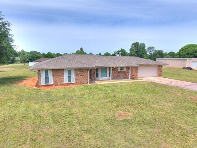 2320 Tecumseh Road, Blanchard, OK 73010