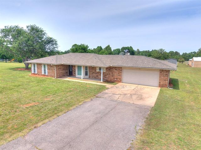 2320 Tecumseh Road, Blanchard, OK 73010