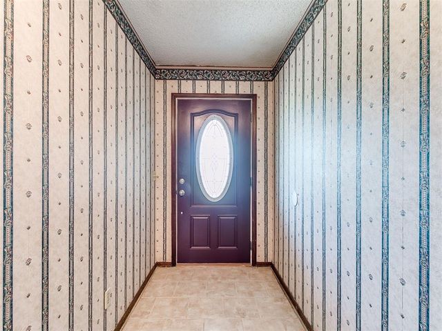 2320 Tecumseh Road, Blanchard, OK 73010