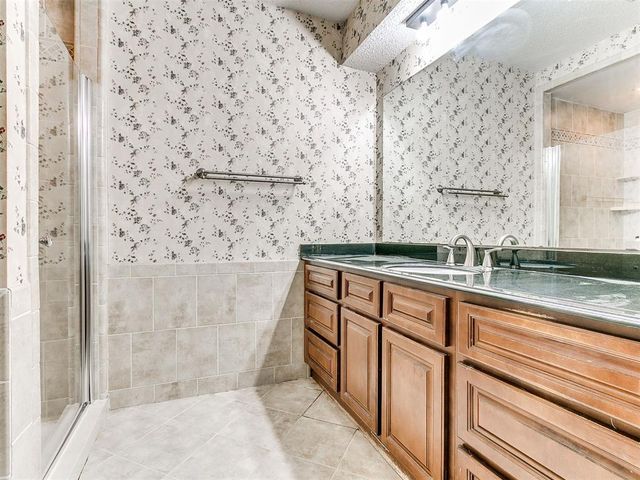 2320 Tecumseh Road, Blanchard, OK 73010