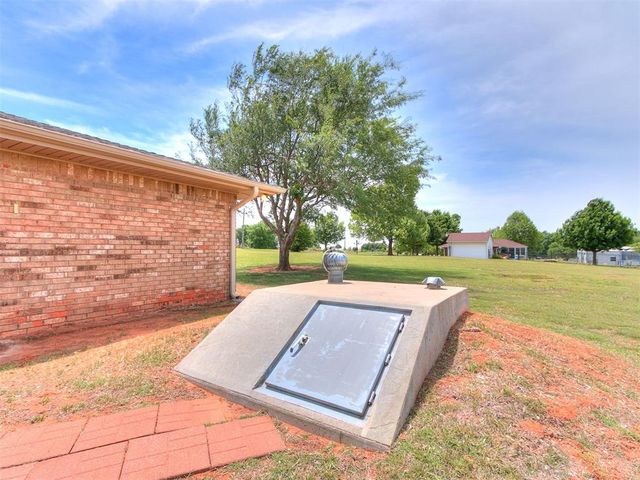 2320 Tecumseh Road, Blanchard, OK 73010