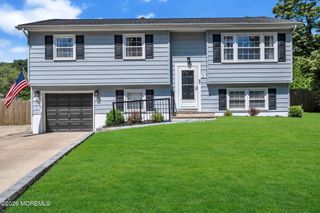 31 Dogwood Drive, Jackson, NJ 08527