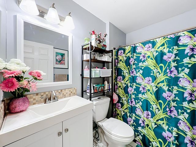 985 Canton Street NW, Palm Bay, FL 32907
