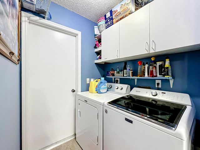 985 Canton Street NW, Palm Bay, FL 32907