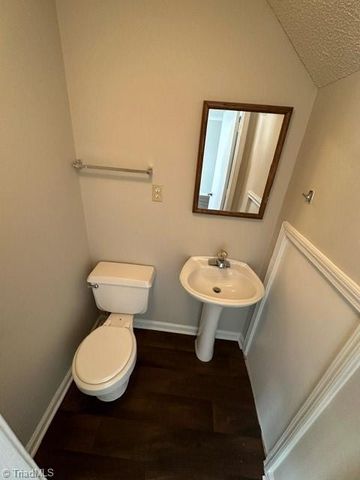 1695 Brewer Road L, Winston-salem, NC 27127