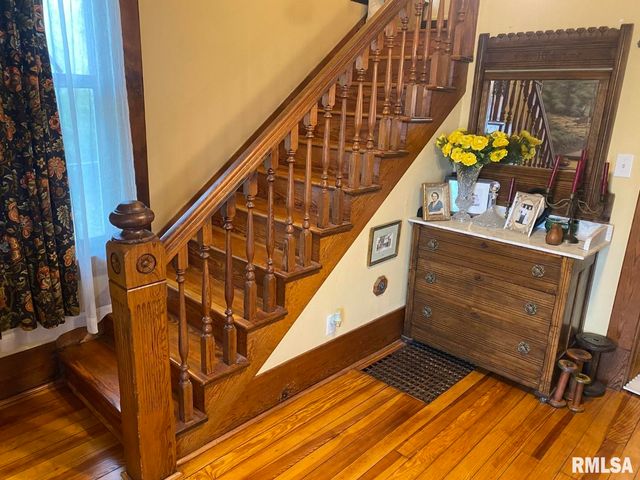 506 S 20TH Street, Murphysboro, IL 62966