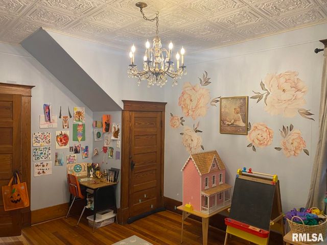 506 S 20TH Street, Murphysboro, IL 62966