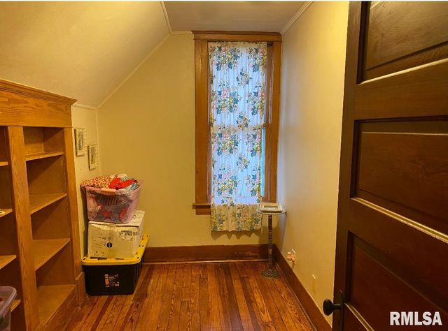 506 S 20TH Street, Murphysboro, IL 62966