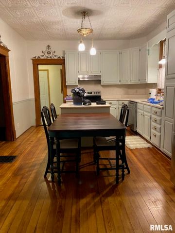 506 S 20TH Street, Murphysboro, IL 62966