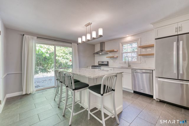 13 Boxwood Lane 13, Glastonbury, CT 06033