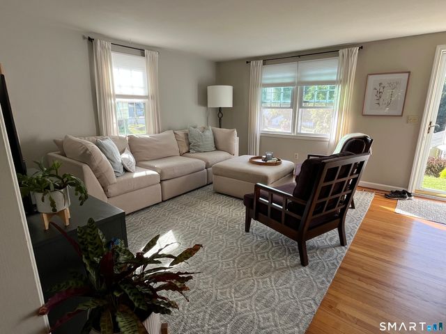 13 Boxwood Lane 13, Glastonbury, CT 06033