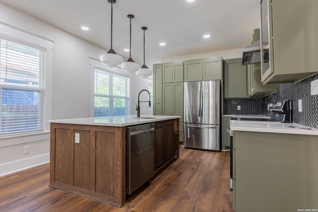 1219 NOLAN ST, San Antonio, TX 78202