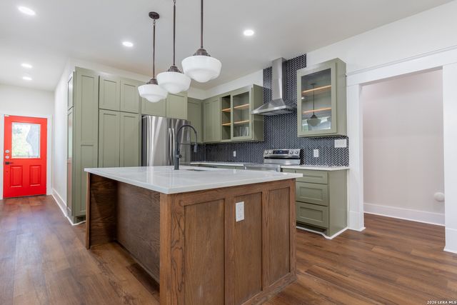 1219 NOLAN ST, San Antonio, TX 78202