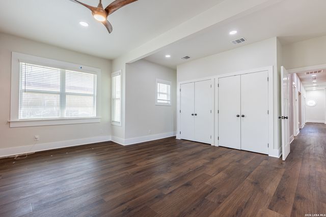 1219 NOLAN ST, San Antonio, TX 78202