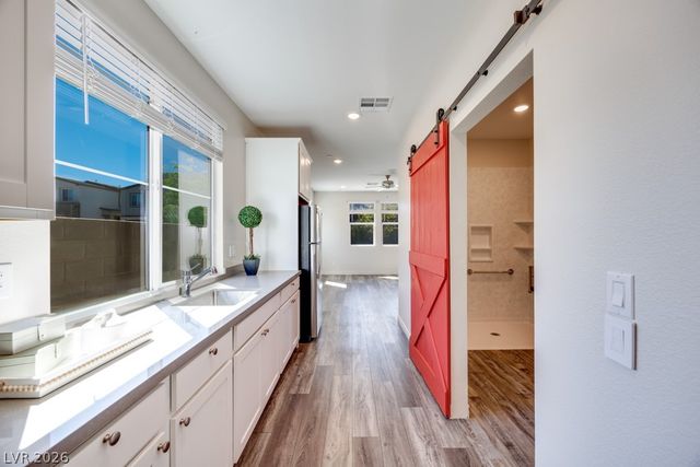 302 Mount Tyndall Street, Henderson, NV 89015