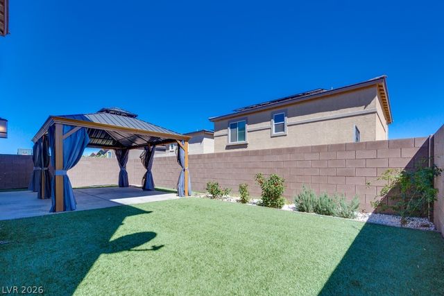 302 Mount Tyndall Street, Henderson, NV 89015