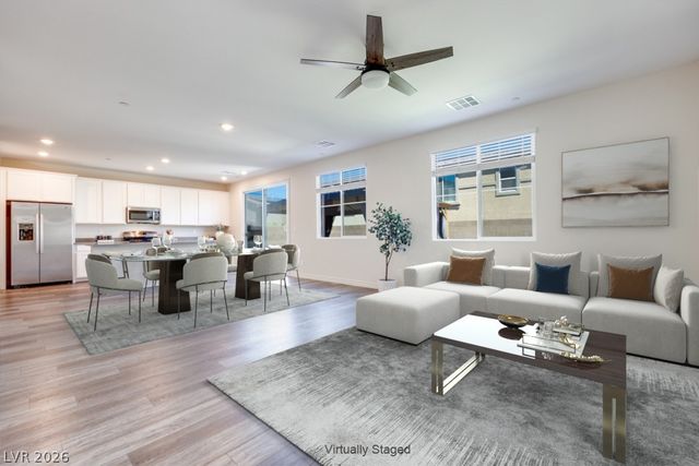 302 Mount Tyndall Street, Henderson, NV 89015