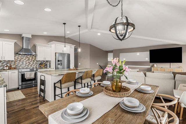 1953 Diamond Ct, East Wenatchee, WA 98802