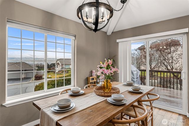 1953 Diamond Ct, East Wenatchee, WA 98802