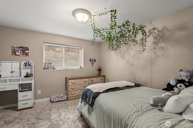 1953 Diamond Ct, East Wenatchee, WA 98802