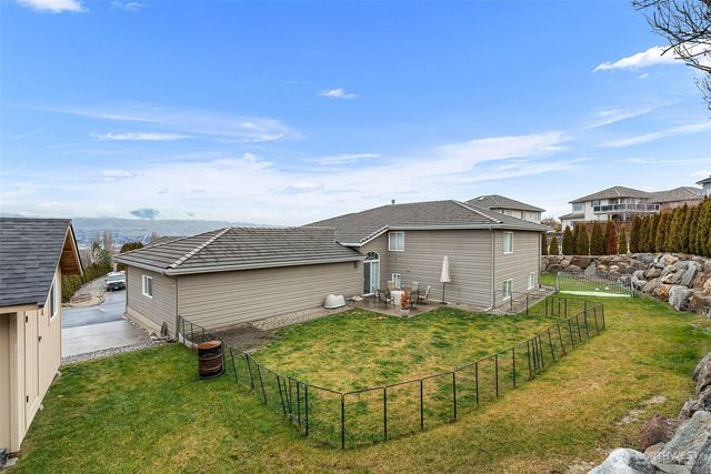 1953 Diamond Ct, East Wenatchee, WA 98802