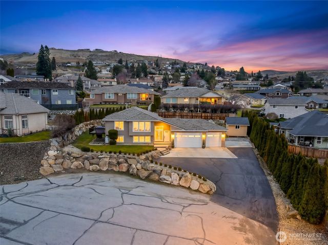 1953 Diamond Ct, East Wenatchee, WA 98802