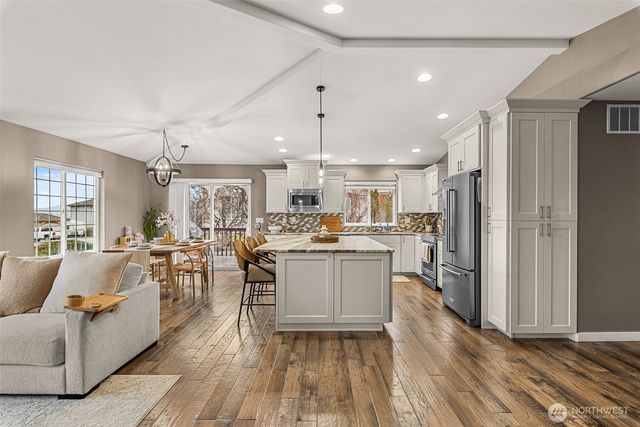 1953 Diamond Ct, East Wenatchee, WA 98802