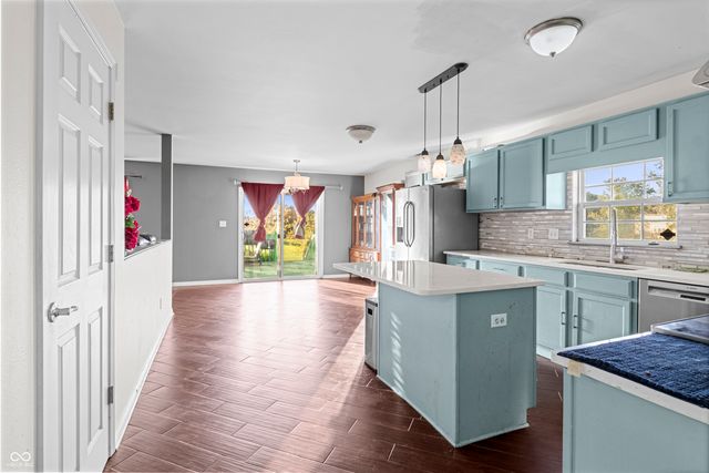 7302 Bruin Drive, Indianapolis, IN 46237