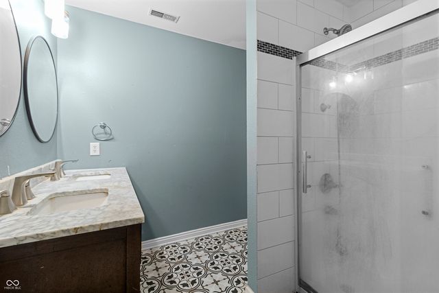 7302 Bruin Drive, Indianapolis, IN 46237