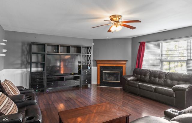 7302 Bruin Drive, Indianapolis, IN 46237